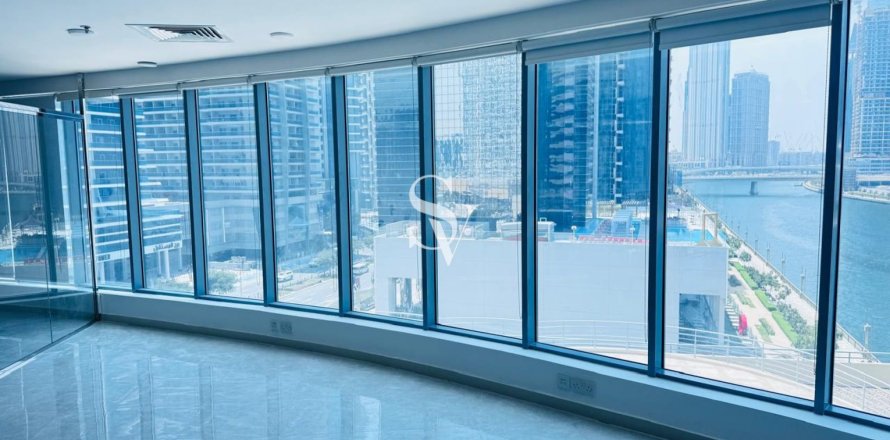 Bureau à Business Bay, Dubai, 102 m², № 112172