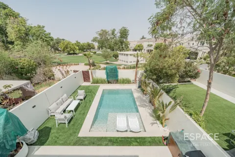 Villa in Arabian Ranches, Dubai 4 bedrooms, 232 sq.m. № 61733 - photo 17