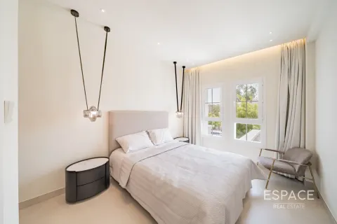 Villa in Arabian Ranches, Dubai 4 bedrooms, 232 sq.m. № 61733 - photo 12