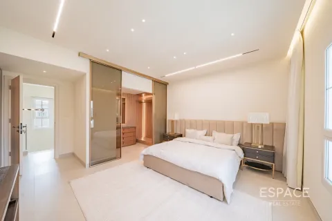 Villa in Arabian Ranches, Dubai 4 bedrooms, 232 sq.m. № 61733 - photo 15