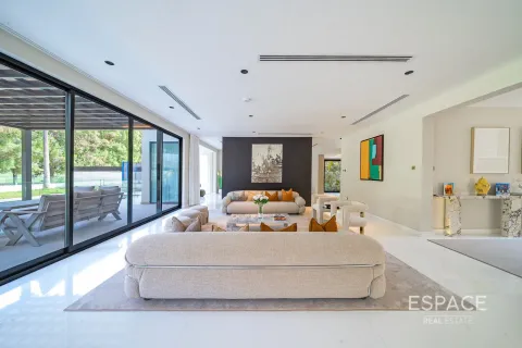 Villa à The Lakes, Dubai, 6 chambres, 692 m², № 61737 - photo 4