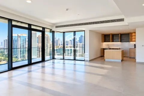 Apartamento en Dubai, 4 dormitorios, 223 m², № 142411 - foto 2