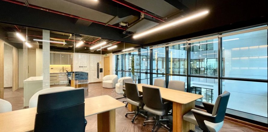 Office in Dubai 103.5 sq.m. № 95618