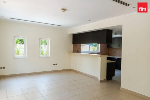 Villa in Jumeirah Park, Dubai 4 bedrooms, 586.3 sq.m. № 123410 - photo 5