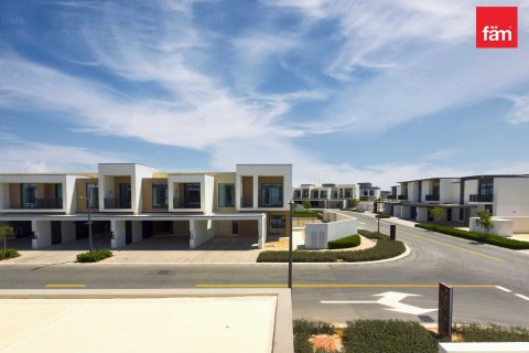 Villa in Dubai 4 bedrooms, 298.9 sq.m. № 123411