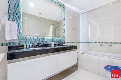 Apartamento en Dubai Marina, Dubai, 1 dormitorio, 81.8 m², № 83744 - foto 9