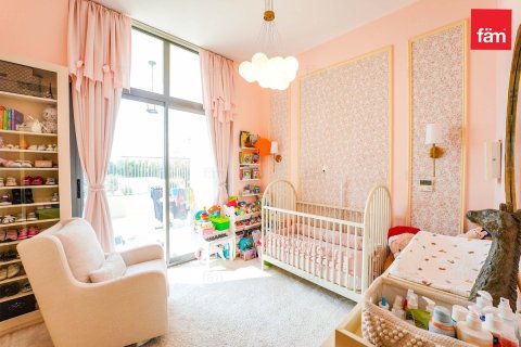 Квартира в Дубае, 2 спальни, 132.9м², № 91922