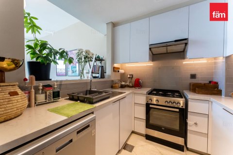 Купить квартиру в Дубае: 2 спальни, 132.9м², № 91922 - фото 9