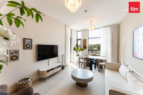 Купить квартиру в Дубае: 2 спальни, 132.9м², № 91922 - фото 3