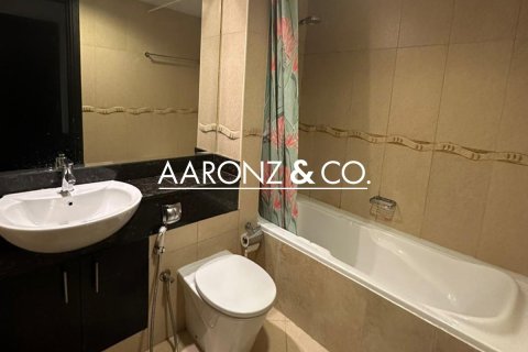 Appartement à Jumeirah Lake Towers, Dubai, 1 chambre, 71 m², № 98035 - photo 5