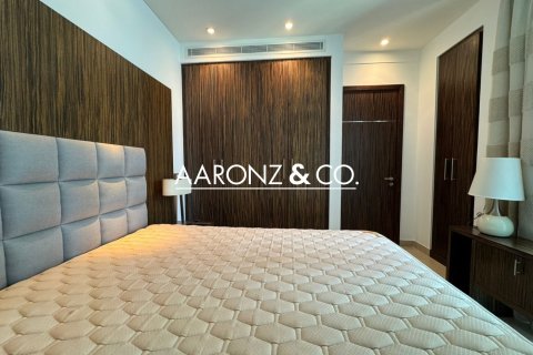 Appartement à Jumeirah Lake Towers, Dubai, 2 chambres, 93 m², № 98034 - photo 12