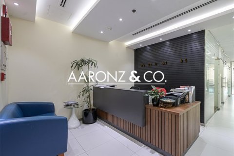 Bureau à Business Bay, Dubai, 150 m², № 98036 - photo 11