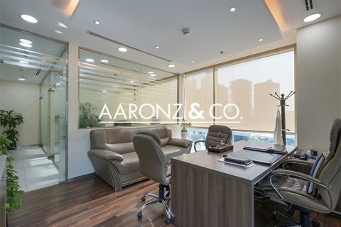 Bureau à Business Bay, Dubai, 150 m², № 98036 - photo 8