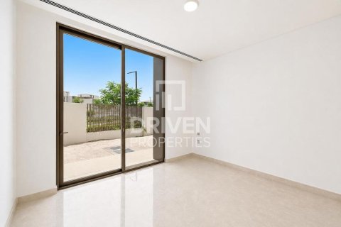 Villa à Dubai Hills Estate, Dubai, 5 chambres, 853.5 m², № 126776 - photo 13