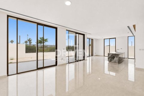 Villa à Dubai Hills Estate, Dubai, 5 chambres, 853.5 m², № 126776 - photo 6