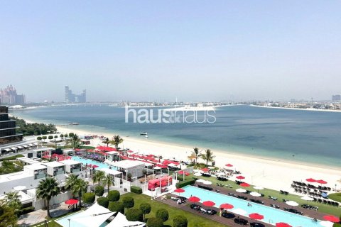Apartment in The Crescent, Palm Jumeirah, Dubai 2 bedrooms, 122 sq.m. № 44292 - photo 1