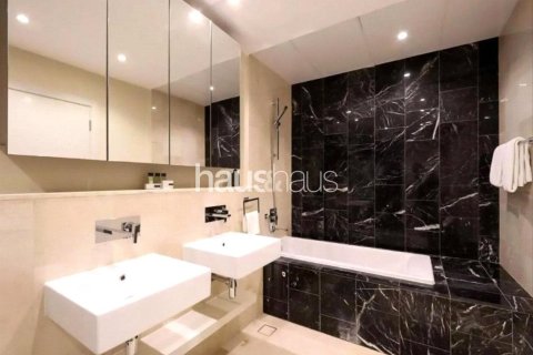 Apartment in The Crescent, Palm Jumeirah, Dubai 2 bedrooms, 122 sq.m. № 44292 - photo 7