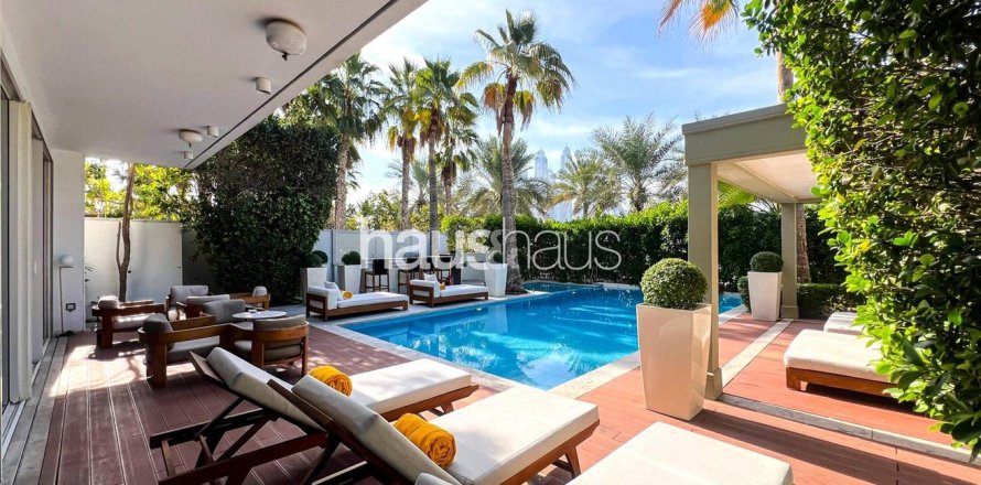 Villa in FIVE Palm Jumeirah, Palm Jumeirah, Dubai 5 bedrooms, 1143 sq.m. № 44291