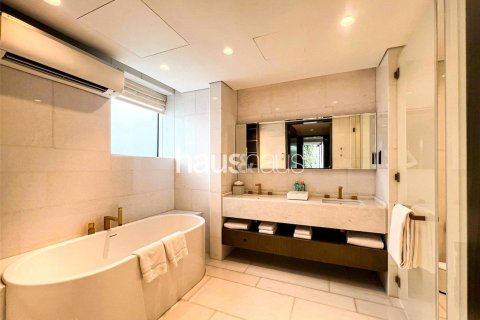 Villa in FIVE Palm Jumeirah, Palm Jumeirah, Dubai 5 bedrooms, 1143 sq.m. № 44291 - photo 11