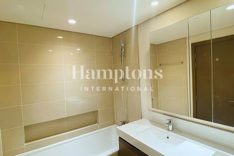 Снять в аренду квартиру в Dubai Creek Harbour (The Lagoons), Дубай: 2 спальни, 100.49038801м², № 63991 - фото 3