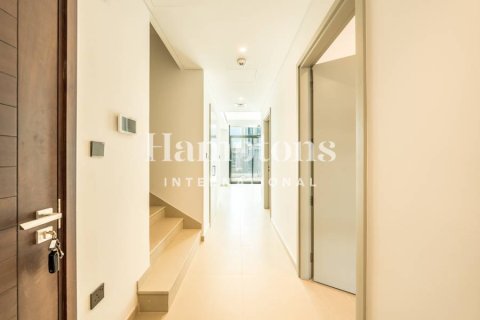 Townhouse in Joy, Arabian Ranches 3, Dubai 3 bedrooms, 179.67440200 sq.m. № 63985 - photo 2