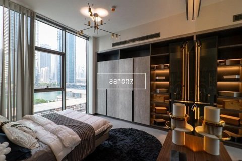 Apartment in Jumeirah Lake Towers, Dubai 3 bedrooms, 214.5 sq.m. № 11835 - photo 9