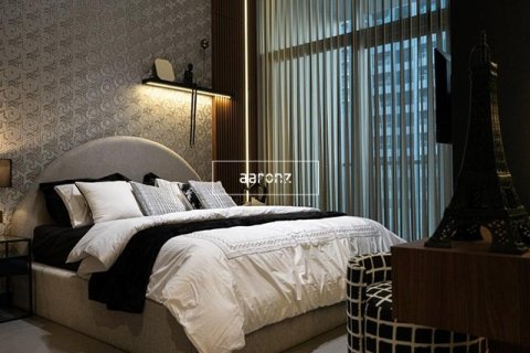 Apartment in Jumeirah Lake Towers, Dubai 3 bedrooms, 214.5 sq.m. № 11835 - photo 6
