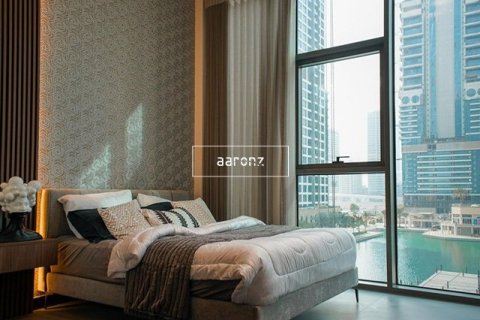 Apartment in Jumeirah Lake Towers, Dubai 3 bedrooms, 214.5 sq.m. № 11835 - photo 7