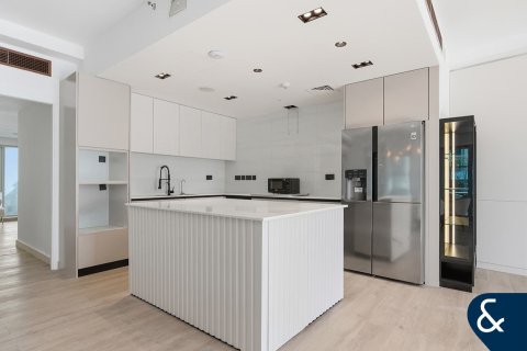 Купить квартиру в Marina Promenade, Дубай Марина, Дубай: 3 спальни, 392м², № 98563 - фото 4