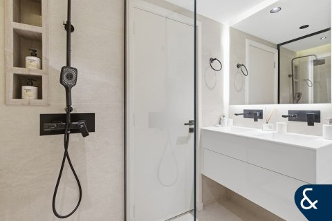 Купить квартиру в Marina Promenade, Дубай Марина, Дубай: 3 спальни, 392м², № 98563 - фото 9