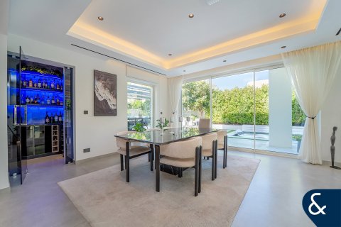 Villa in Arabian Ranches, Dubai 5 bedrooms, 474 sq.m. № 98562 - photo 3