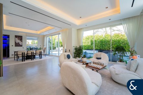 Villa in Arabian Ranches, Dubai 5 bedrooms, 474 sq.m. № 98562 - photo 7