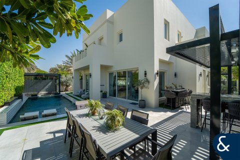 Villa in Arabian Ranches, Dubai 5 bedrooms, 474 sq.m. № 98562 - photo 20