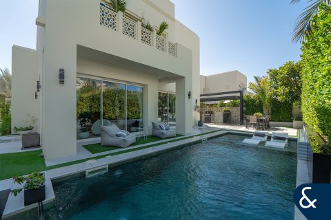 Villa in Arabian Ranches, Dubai 5 bedrooms, 474 sq.m. № 98562 - photo 23