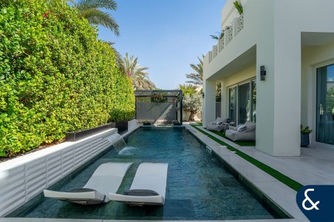 Villa in Arabian Ranches, Dubai 5 bedrooms, 474 sq.m. № 98562 - photo 21