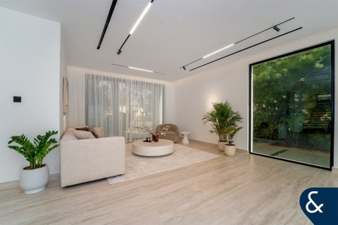 Villa in Green Community West, Green Community, Dubai 5 bedrooms, 577 sq.m. № 98559 - photo 7