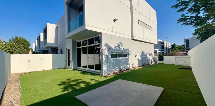 Townhouse in Dubai 3 bedrooms, 281.1 sq.m. № 76882