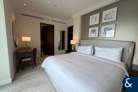 Снять в аренду квартиру в Даунтаун Дубай (Даунтаун Бурдж Дубай), Дубай: 2 спальни, 134м², № 98224 - фото 14