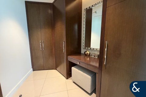 Снять в аренду квартиру в Даунтаун Дубай (Даунтаун Бурдж Дубай), Дубай: 2 спальни, 134м², № 98224 - фото 12