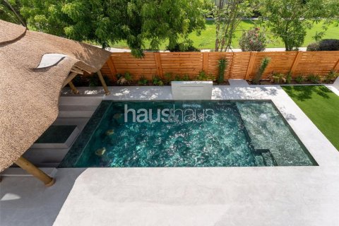 Villa in Dubai Investment Park, Dubai 5 bedrooms, 577 sq.m. № 43215 - photo 2