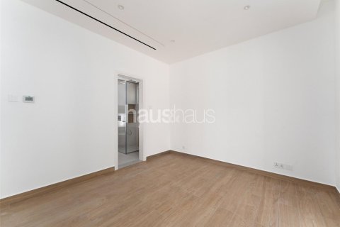 Villa in Dubai Investment Park, Dubai 5 bedrooms, 577 sq.m. № 43215 - photo 8