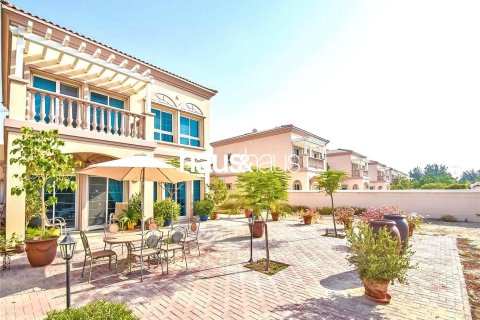 فيلا في Jumeirah Village Triangle, دبي 2 غرف نوم, 250 م² رقم 43213 - صورة 1