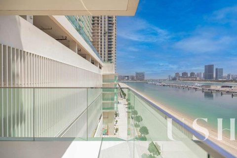 Apartment in EMAAR Beachfront, Dubai Harbour, Dubai 1 bedroom, 76 sq.m. № 39186 - photo 1