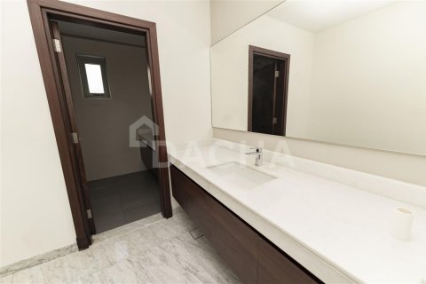 فيلا في دبي 5 غرف نوم , 770 م² رقم 7053 - صورة 13