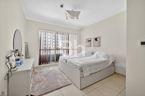 Villa in Dubai Marina, Dubai 2 bedrooms, 228 sq.m. № 56818 - photo 12