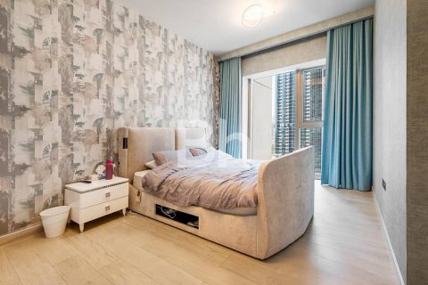 Apartment in Jumeirah Lake Towers, Dubai 2 bedrooms, 139 sq.m. № 56820 - photo 11