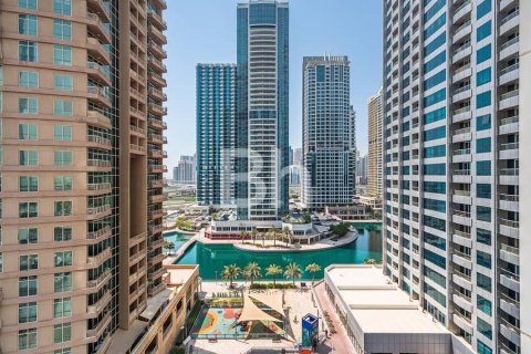 Apartment in Jumeirah Lake Towers, Dubai 2 bedrooms, 139 sq.m. № 56820 - photo 5