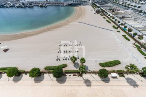 Apartment in Dubai Harbour, Dubai 2 bedrooms, 113 sq.m. № 56822 - photo 4