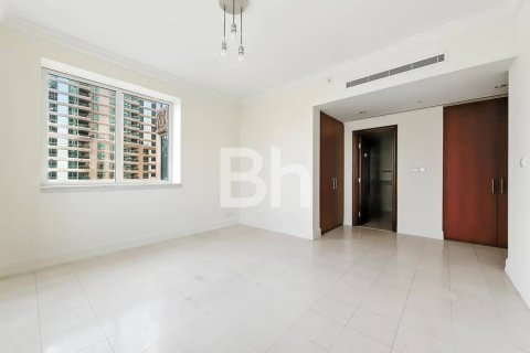 Apartment in Dubai Marina, Dubai 4 bedrooms, 270 sq.m. № 56819 - photo 6