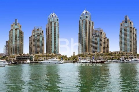 Apartment in Dubai Marina, Dubai 4 bedrooms, 270 sq.m. № 56819 - photo 3